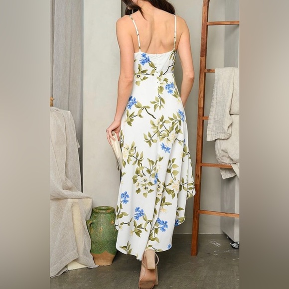 Floral Hi- Low Dress - Picture 2 of 3